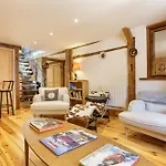 Ferme D Aristide - 160m2 Calme Sauna Vue Bus Train 250m Chalet Chamonix