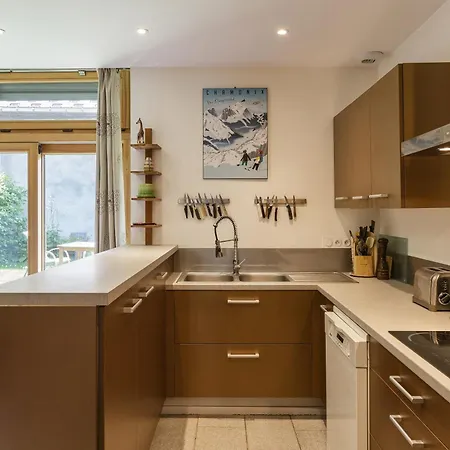 Ferme D Aristide - 160m2 Calme Sauna Vue Bus Train 250m * 霞慕尼